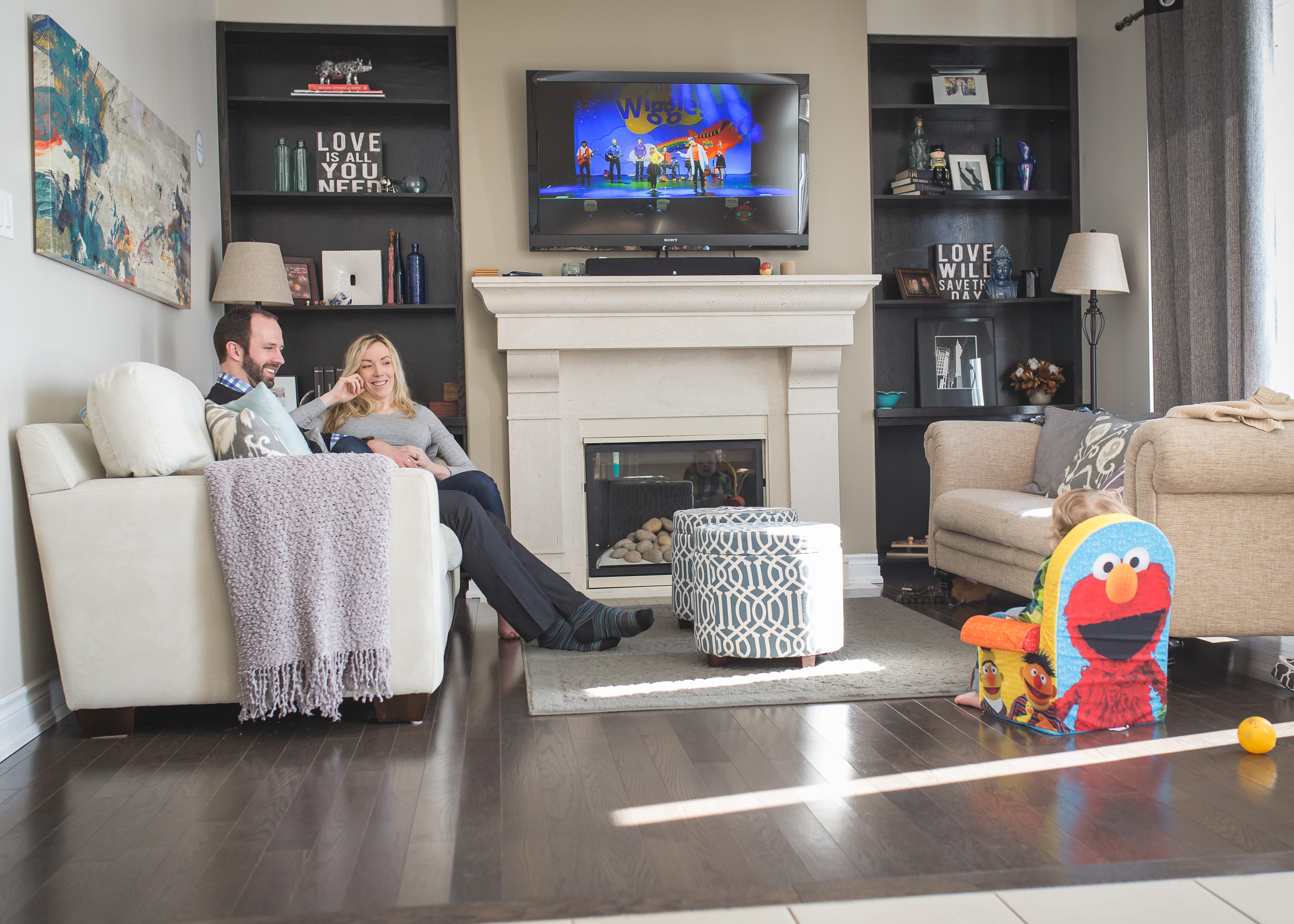family relaxing during kitchener lifestyle session