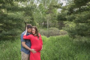 expecting parents in guelph arboretum