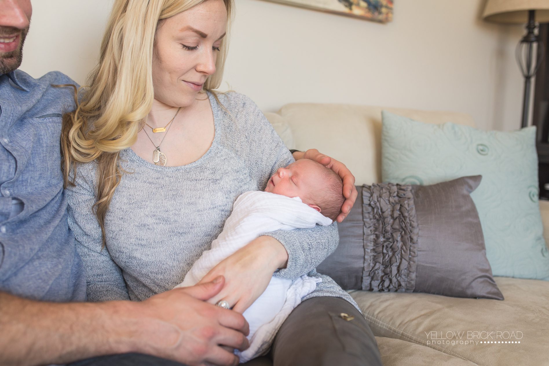 kitchener newborn lifestyle photographer