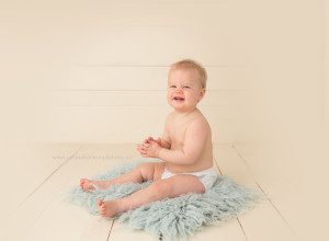 Guelph Cake Smash Yellow Brick Road Photography Child Photographer