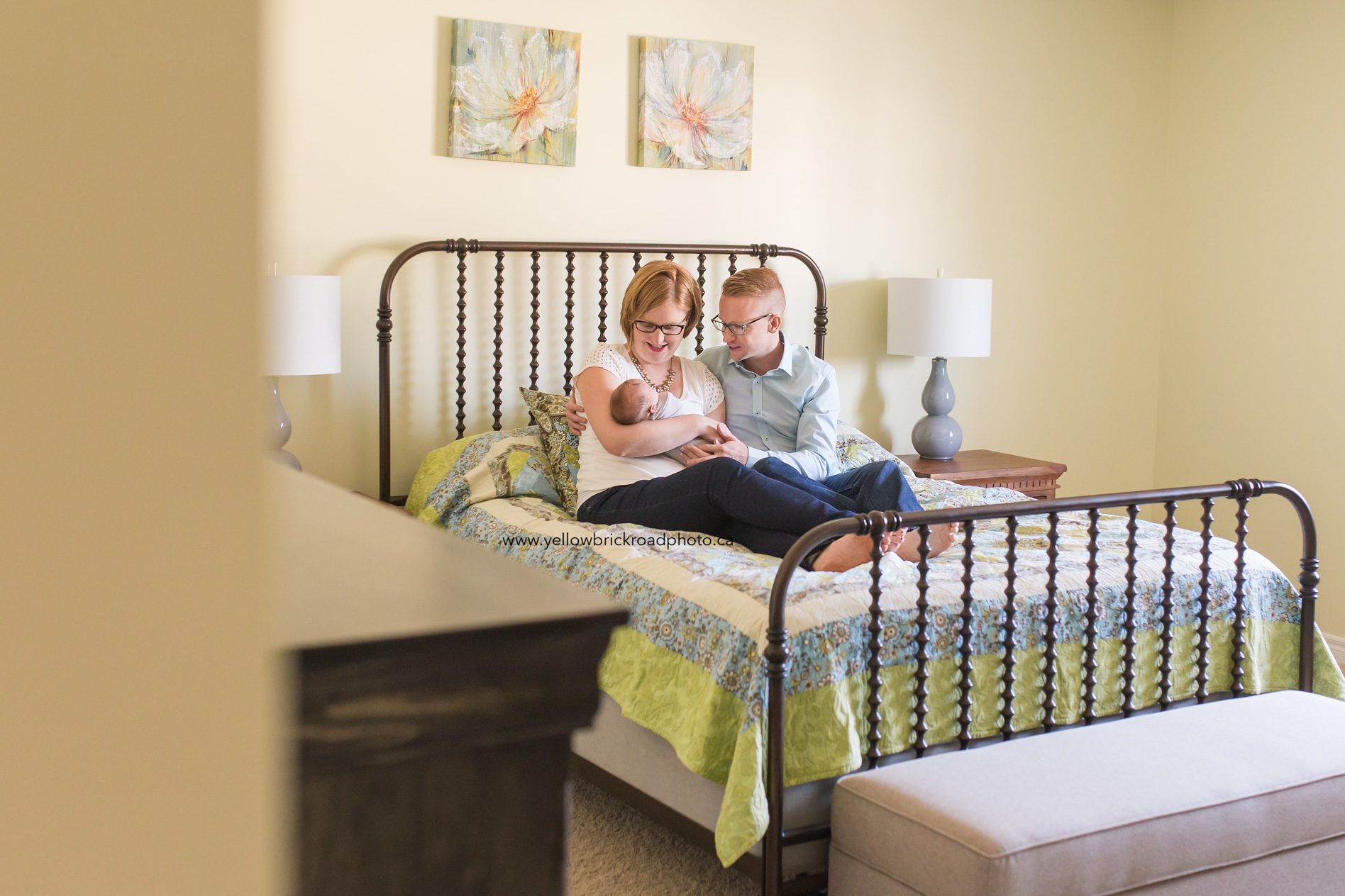 New hamburg Newborn Session capturing new parents with baby