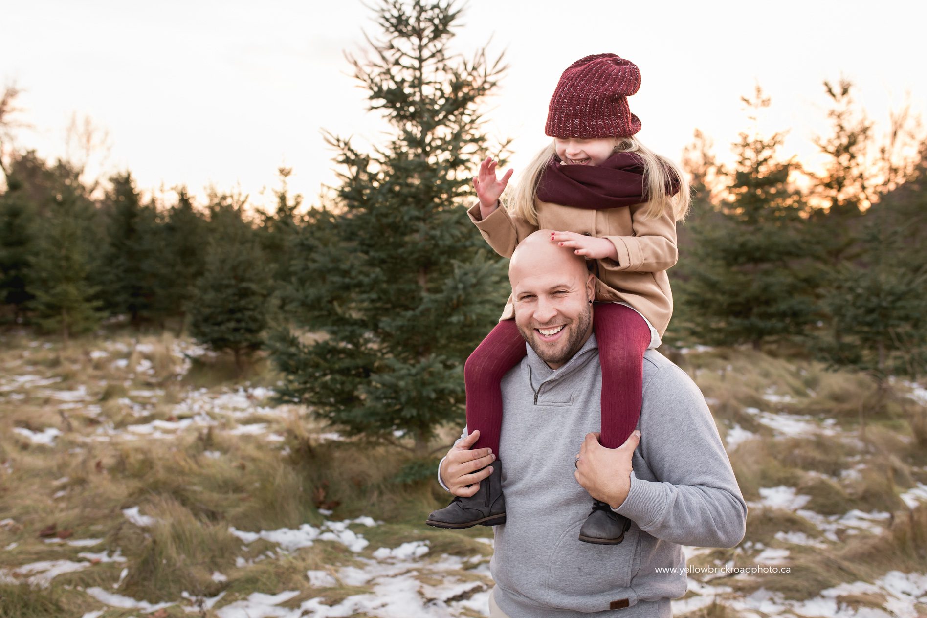 Kitchener Family Photographer Snow session