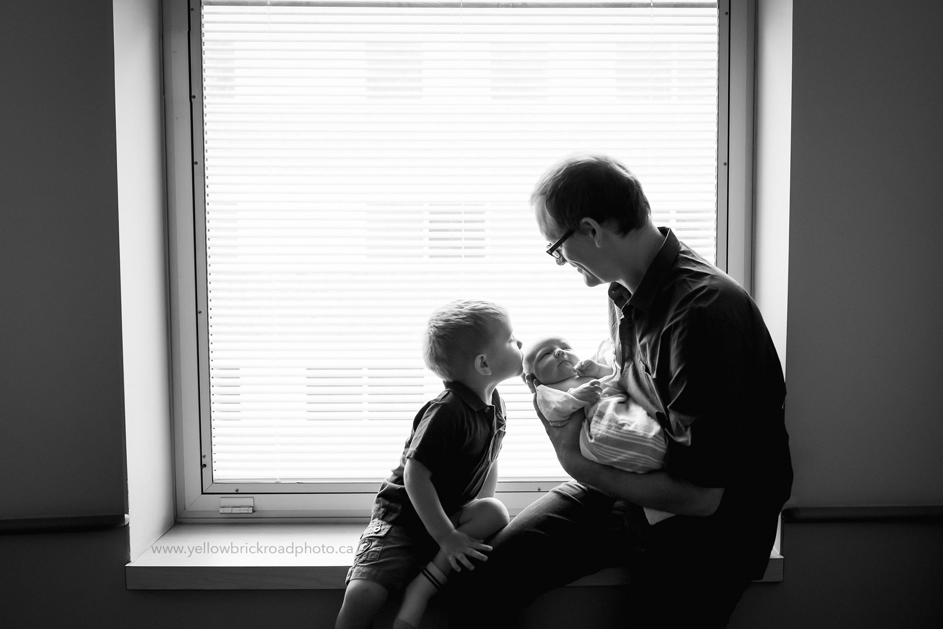 Fresh 48 Guelph Newborn hospital photography