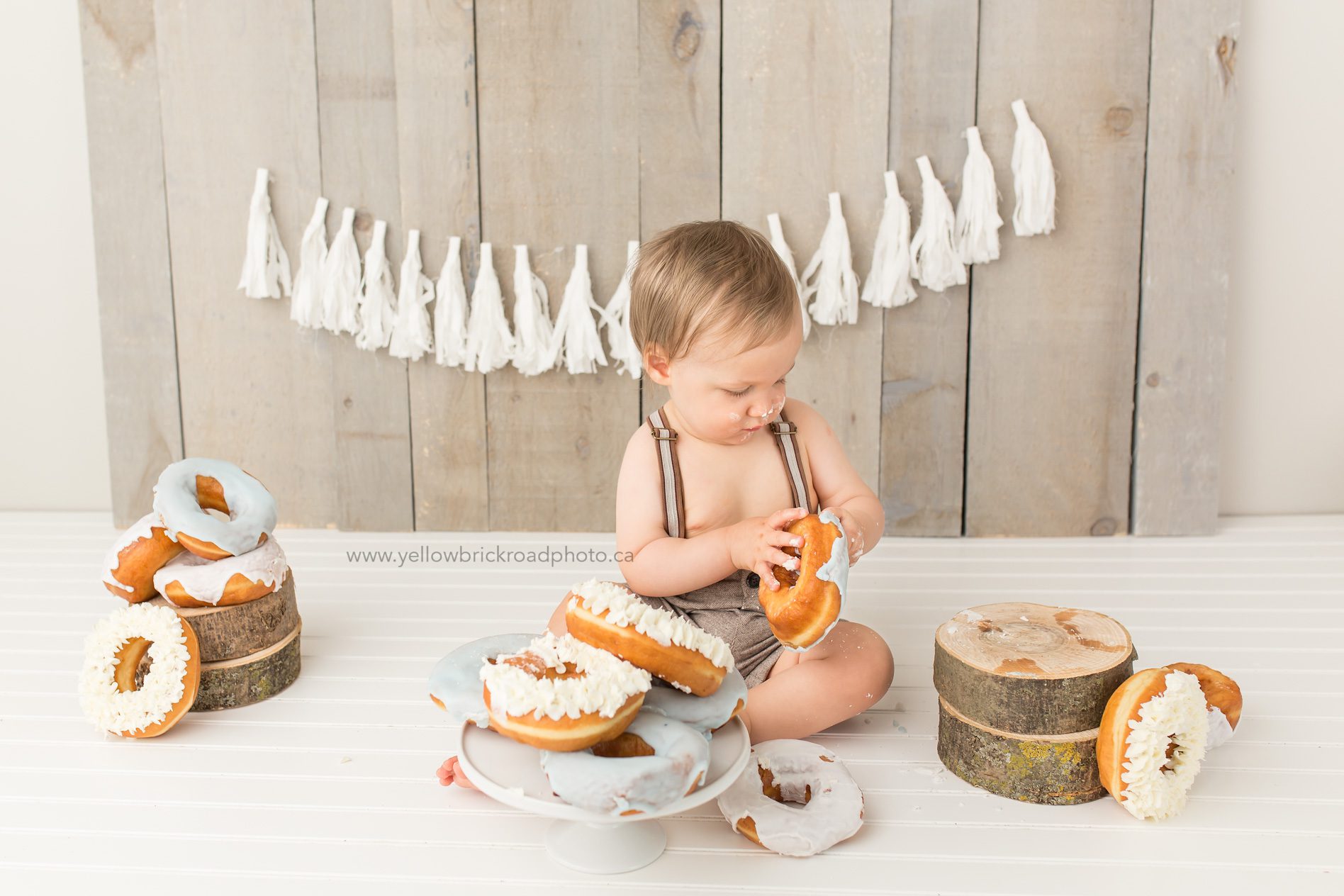 Donut Smash Birthday photo shoot