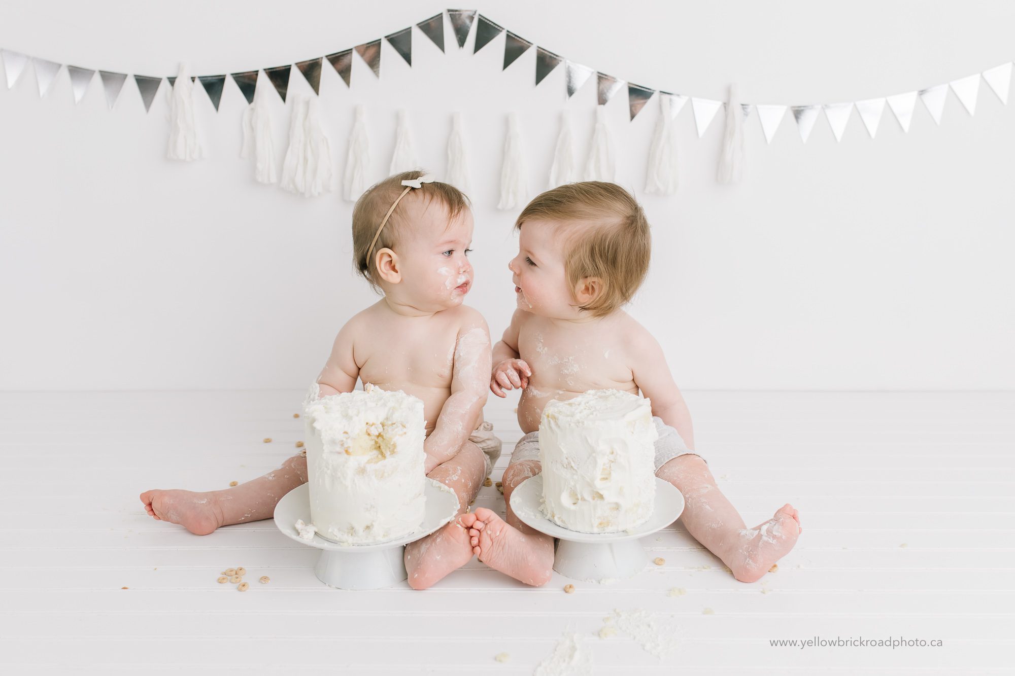 twins cake smash