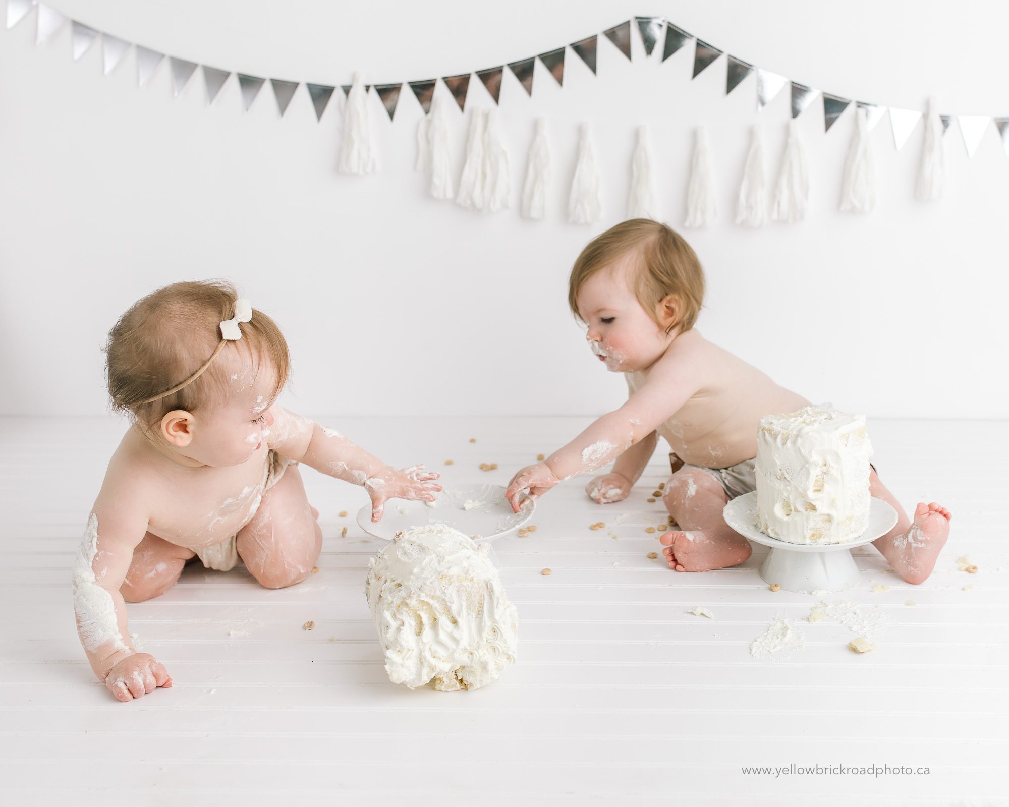 twins cake smash